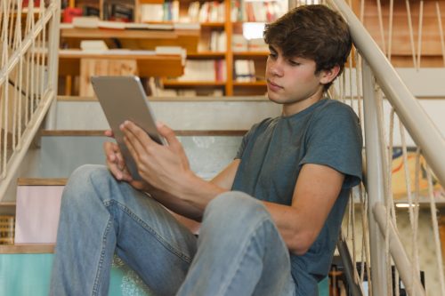 Why Self-Paced Learning is Good For Students