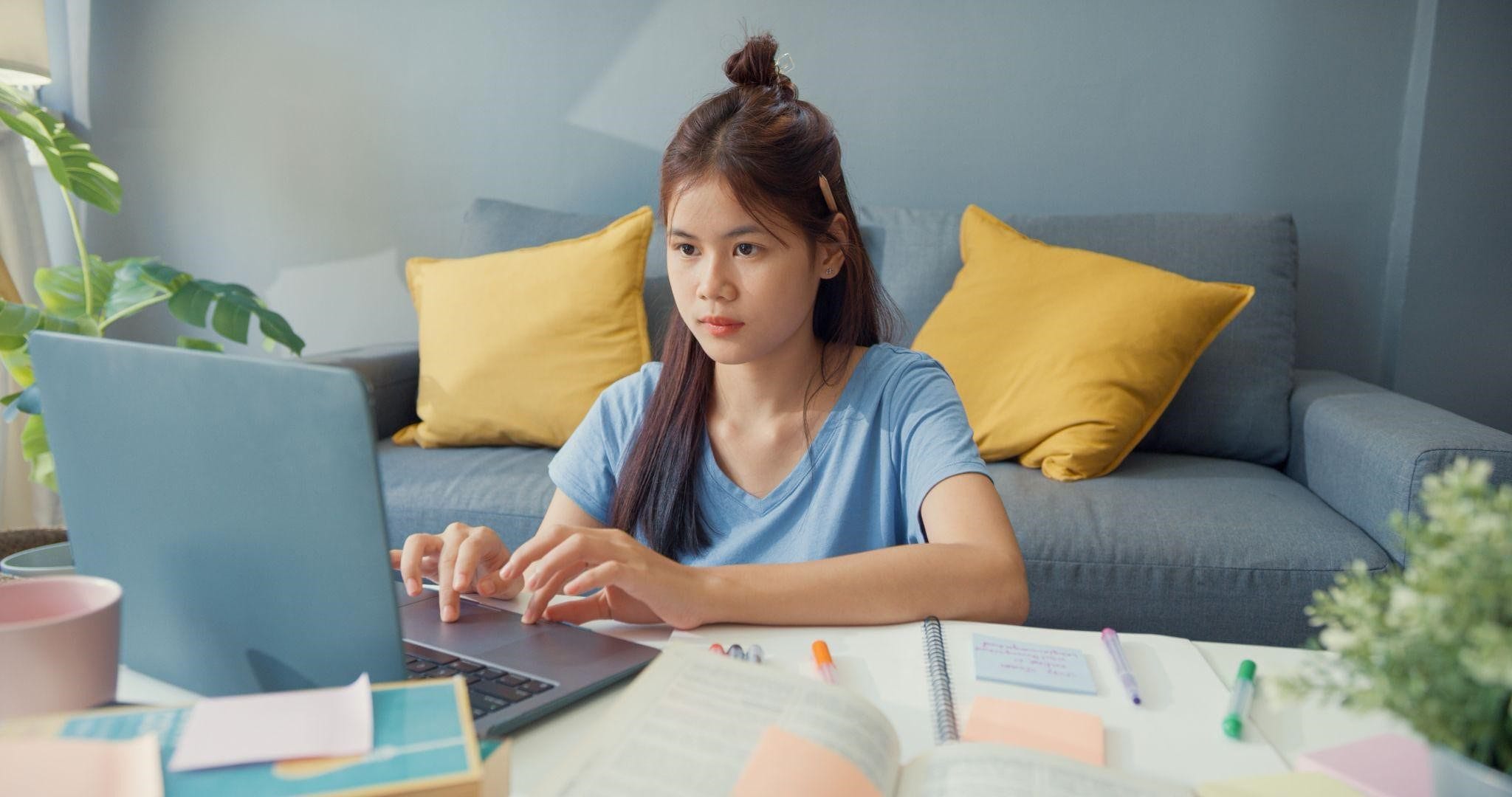 Core and Elective Subjects in an Online School Core and Elective Subjects in an Online School