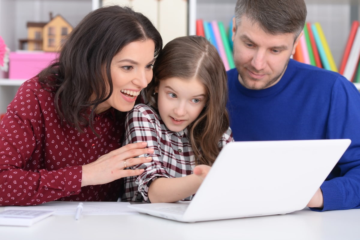 How To Choose the Best Online School? How To Choose the Best Online School?