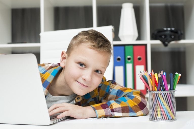 13 Great Benefits of K-12 Online Compared to Classroom Learning